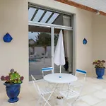 La Petite Maison Сasa de vacaciones *