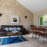بيت للعطل La Petite Maison